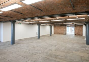 An office where an efficient dilapidation refurbishment was performed to return the space to its original state.